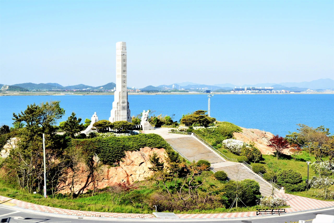 사진9-고종환 제공-영암호는 영암 금호 방조제가 1996년 11월 준공되면서 만들어진 인공호수다..JPG