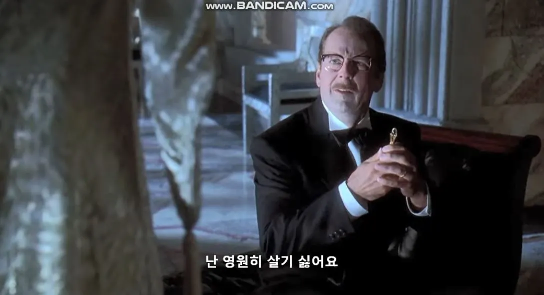 죽어야 사는 여자1.JPG