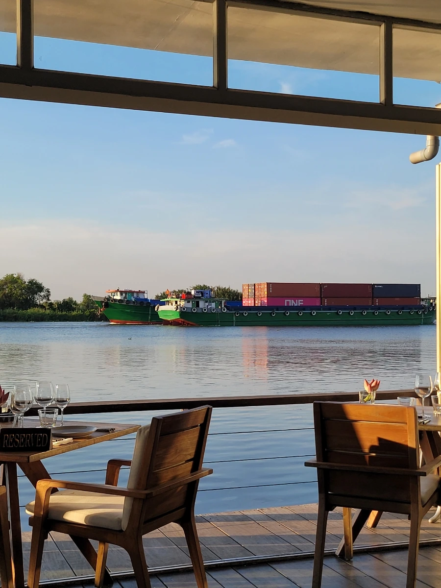 %EC%B9%B4%ED%8E%982.jpg?type=w966