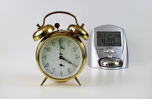alarm-clock-2115489_640.jpg?type=w966