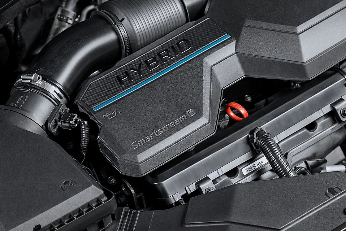 Hyundai-Santa_Fe-2021-1600-1e.jpg?type=w1200