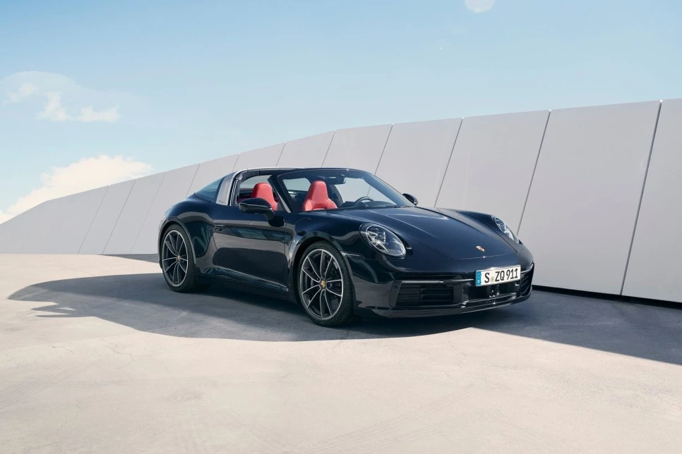 Porsche-911_Targa_4-2021-1600-02.jpg?type=w966