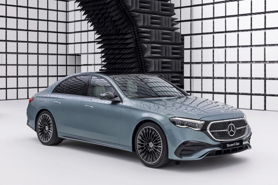 %EC%82%AC%EC%A7%848-%EB%8D%94-%EB%89%B4-E-%ED%81%B4%EB%9E%98%EC%8A%A4-AMG-%EB%9D%BC%EC%9D%B8.jpg?resize=960%2C639&ssl=1