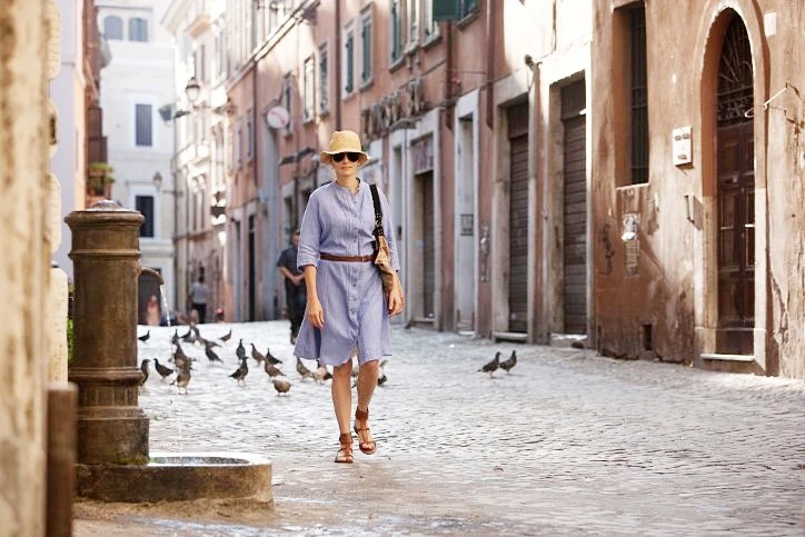 movie_image.jpg?type=m886_590_2