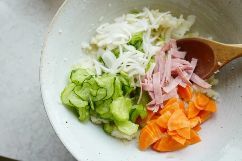 L1210900.JPG?type=w773