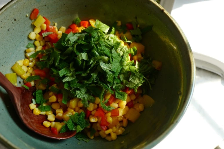 L1350757.JPG?type=w773