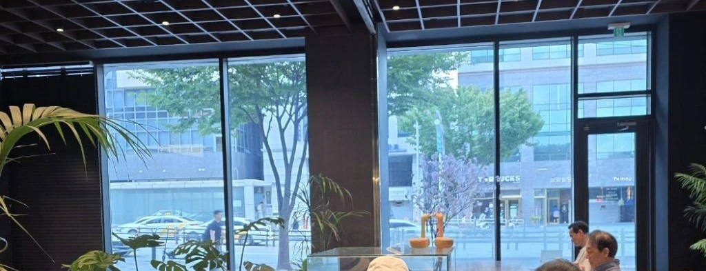 5e371aa10b3895f494b4adf58143d4d1991d2380