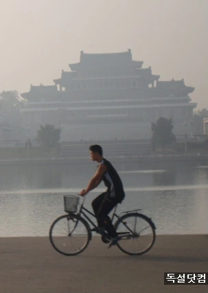 대동강변 01.jpeg