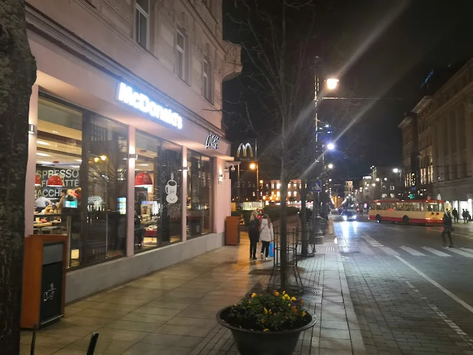 AF1QipOYy17wzbSry4F88xQEGbTzFXUt3OTEOBkYXcLj=s680-w680-h510