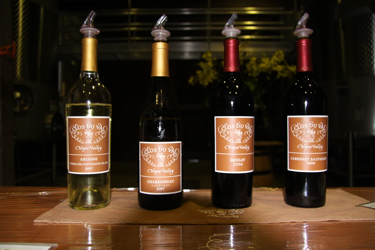 미국 캘리포니아 클로 뒤발 와인들.JPG