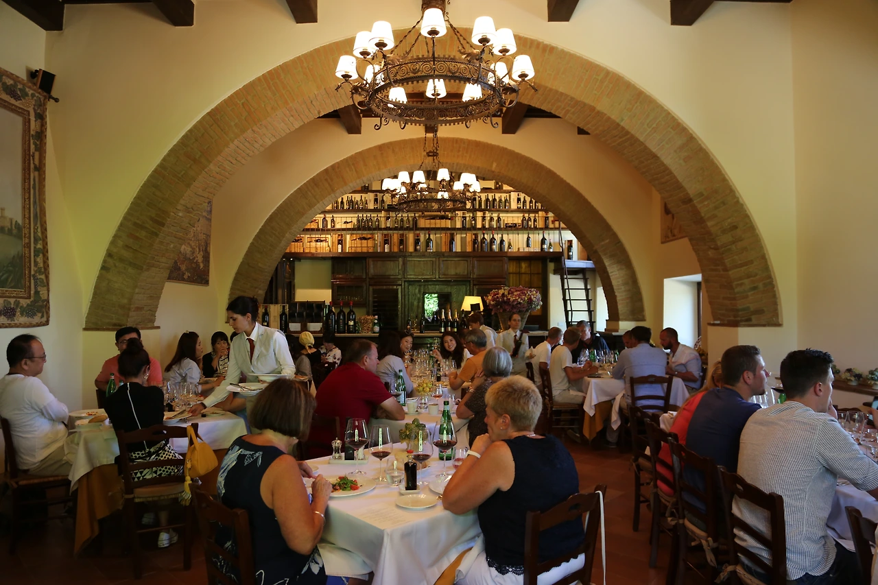 고급 레스토랑에서의 식사.JPG