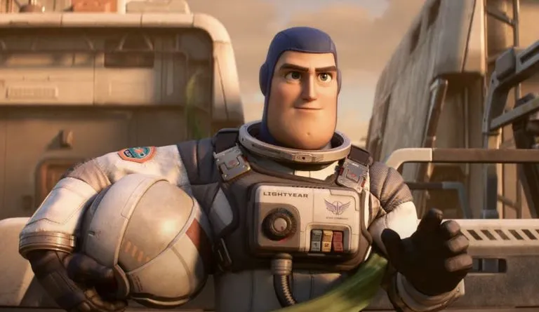 lightyear-trailer-4-1635341391.jpg?resize=768:*