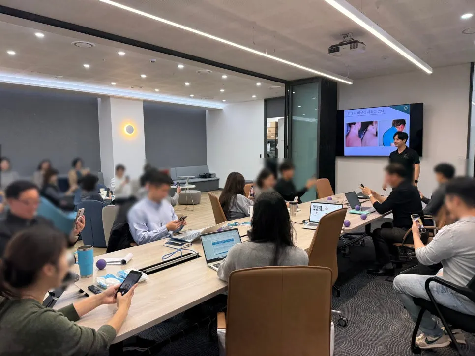 KakaoTalk_Photo_2025-12-01-19-45-48 005.jpeg