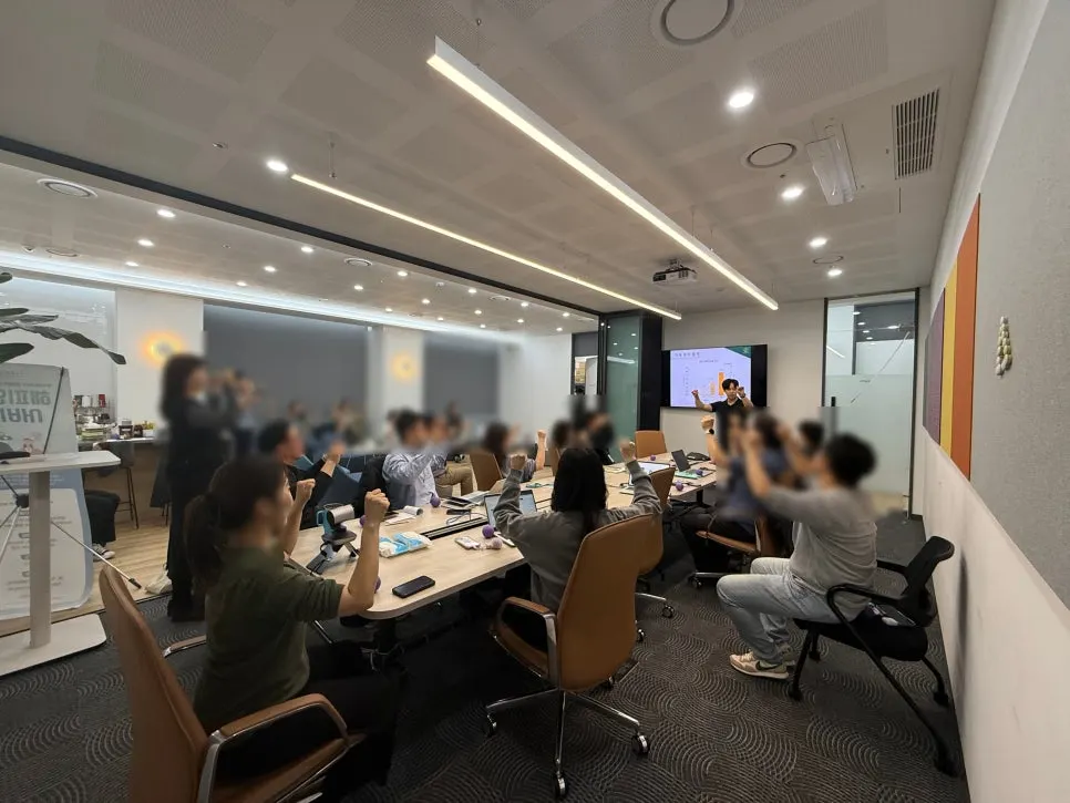 KakaoTalk_Photo_2025-12-01-19-45-48 002.jpeg