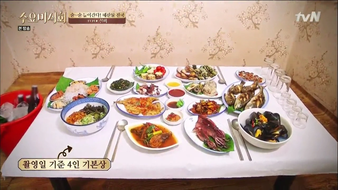 [tvN] 수요미식회.E27.150729.HDTV.H264.720p-WITH.mp4 - 00.22.37.856.png