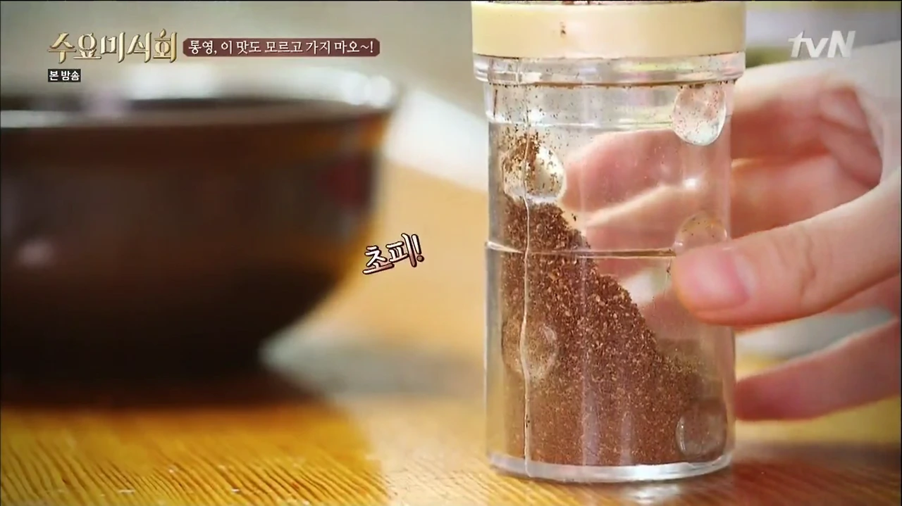 [tvN] 수요미식회.E27.150729.HDTV.H264.720p-WITH.mp4 - 00.47.36.787.png