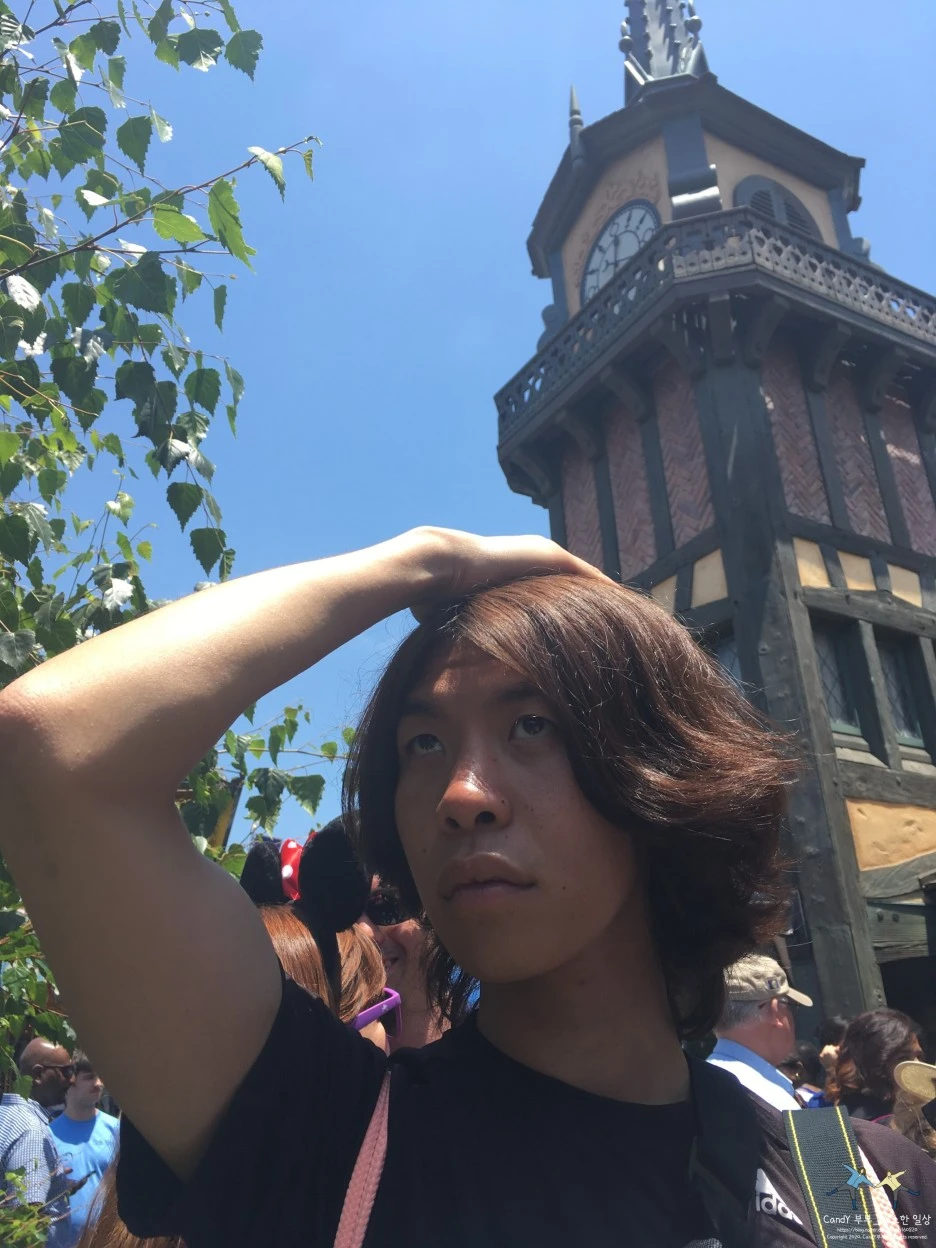 SE-1c145b39-be13-49b7-90bf-47c0974554fd.jpg?type=w1