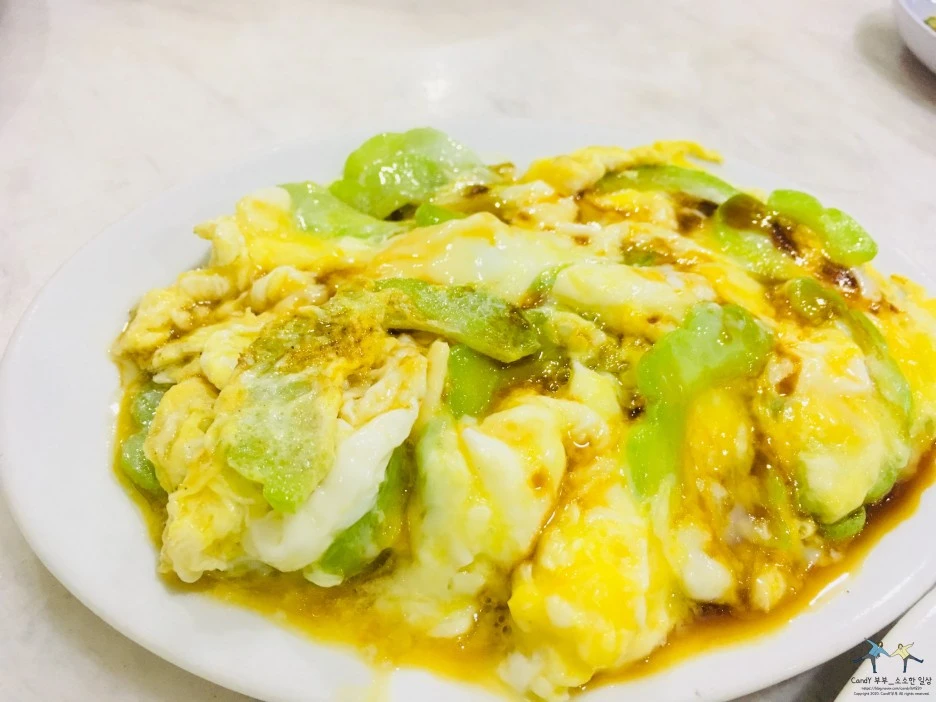 SE-e03dc721-1139-4630-b024-deeba2ef6ed6.jpg?type=w1