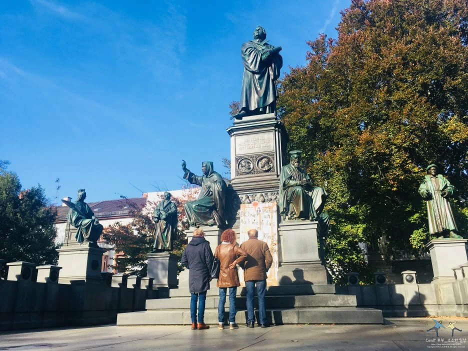 SE-552a2cf2-23bb-49b1-8ee2-cdb3ca42a72b.jpg?type=w1