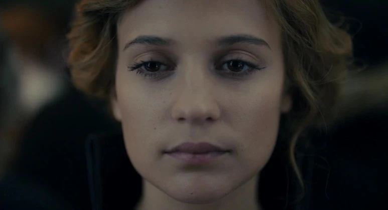 The.Danish.Girl.2015.1080p.BluRay.H264.AAC-RARBG.mp4_000093616.jpg?type=w773