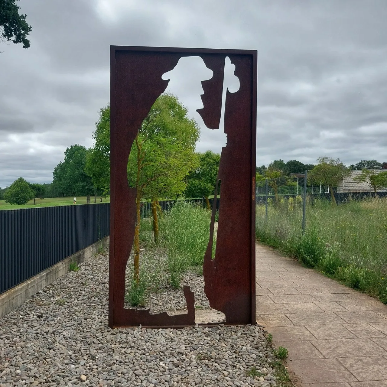 f_83cUd018svc1lxsjqy4684eg_bc1i52.jpg?type=e1920_std