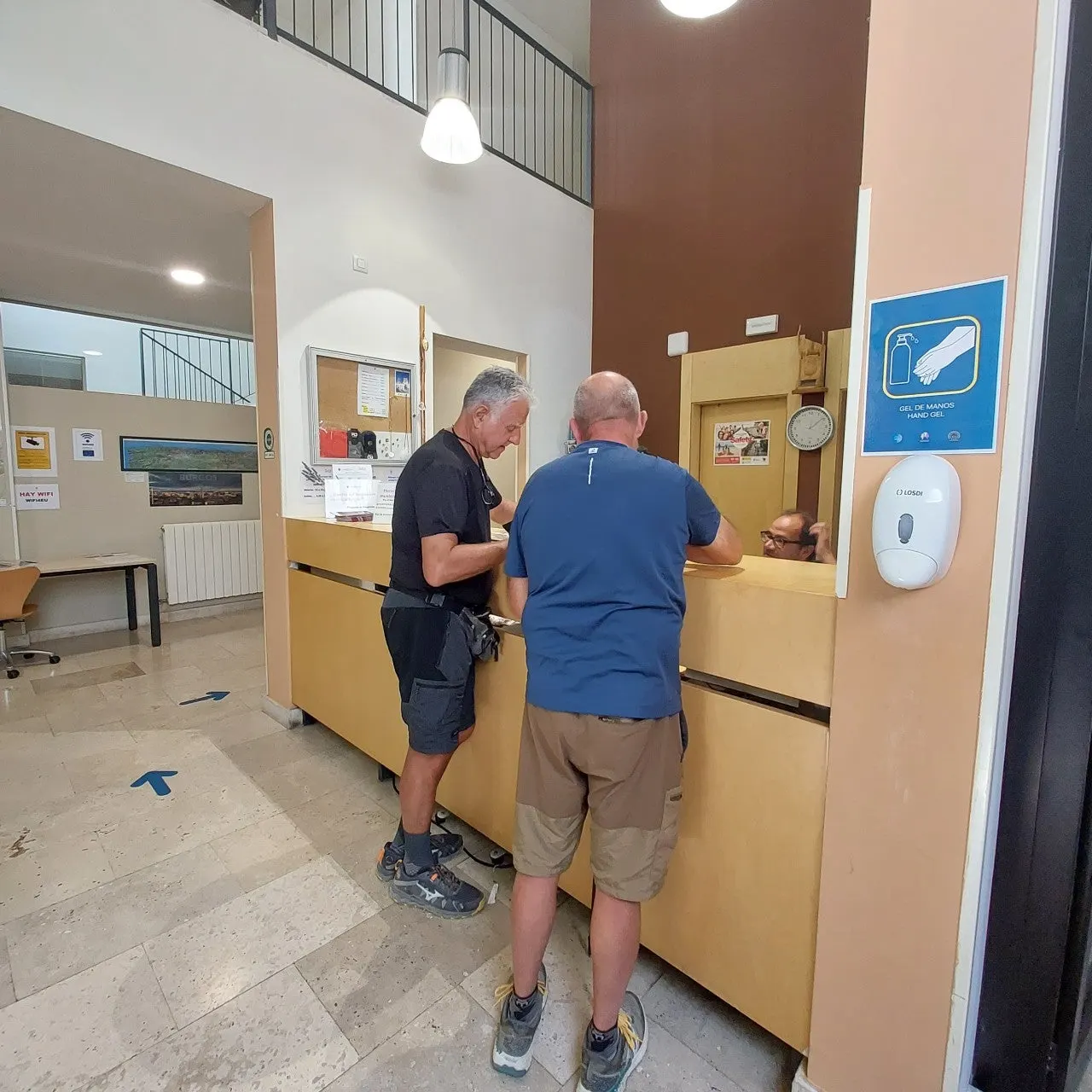 6_1faUd018svcizgstqc1xvc2_bc1i52.jpg?type=e1920_std