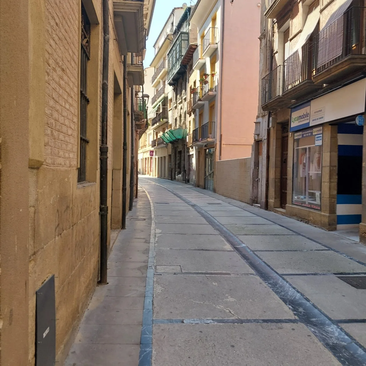 7_dc6Ud018svc12r0u9880w4i8_bc1i52.jpg?type=e1920_std