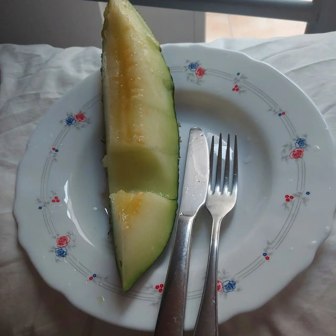 8_c76Ud018svc1fenuh0zsso3z_bc1i52.jpg?type=e1920_std