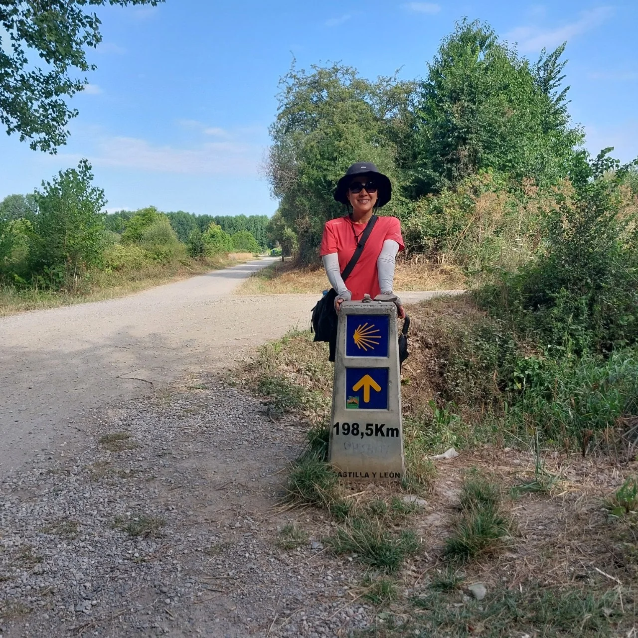 3_1h5Ud018svc170m8052cyk6q_bc1i52.jpg?type=e1920_std