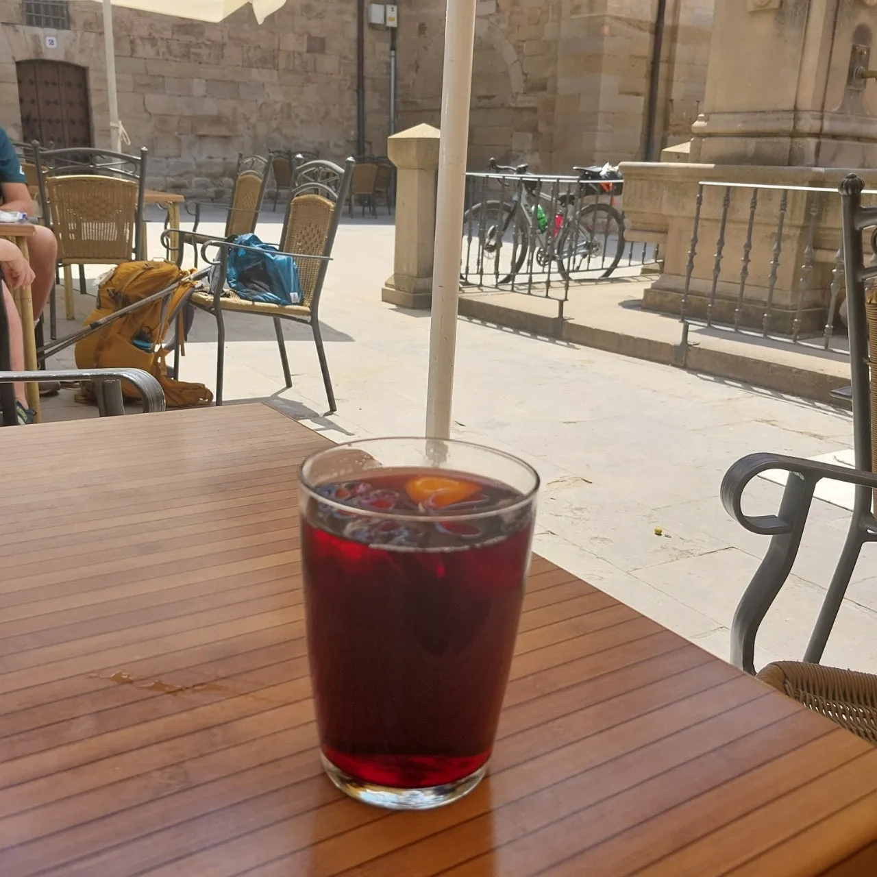 6_5e1Ud018svcdykz8pxno0ss_bc1i52.jpg?type=e1920_std