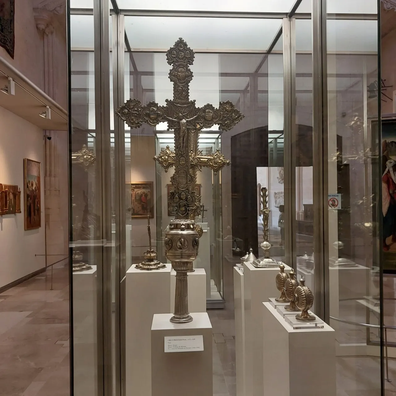 f_cfaUd018svc13sz6a5d3edmi_bc1i52.jpg?type=e1920_std