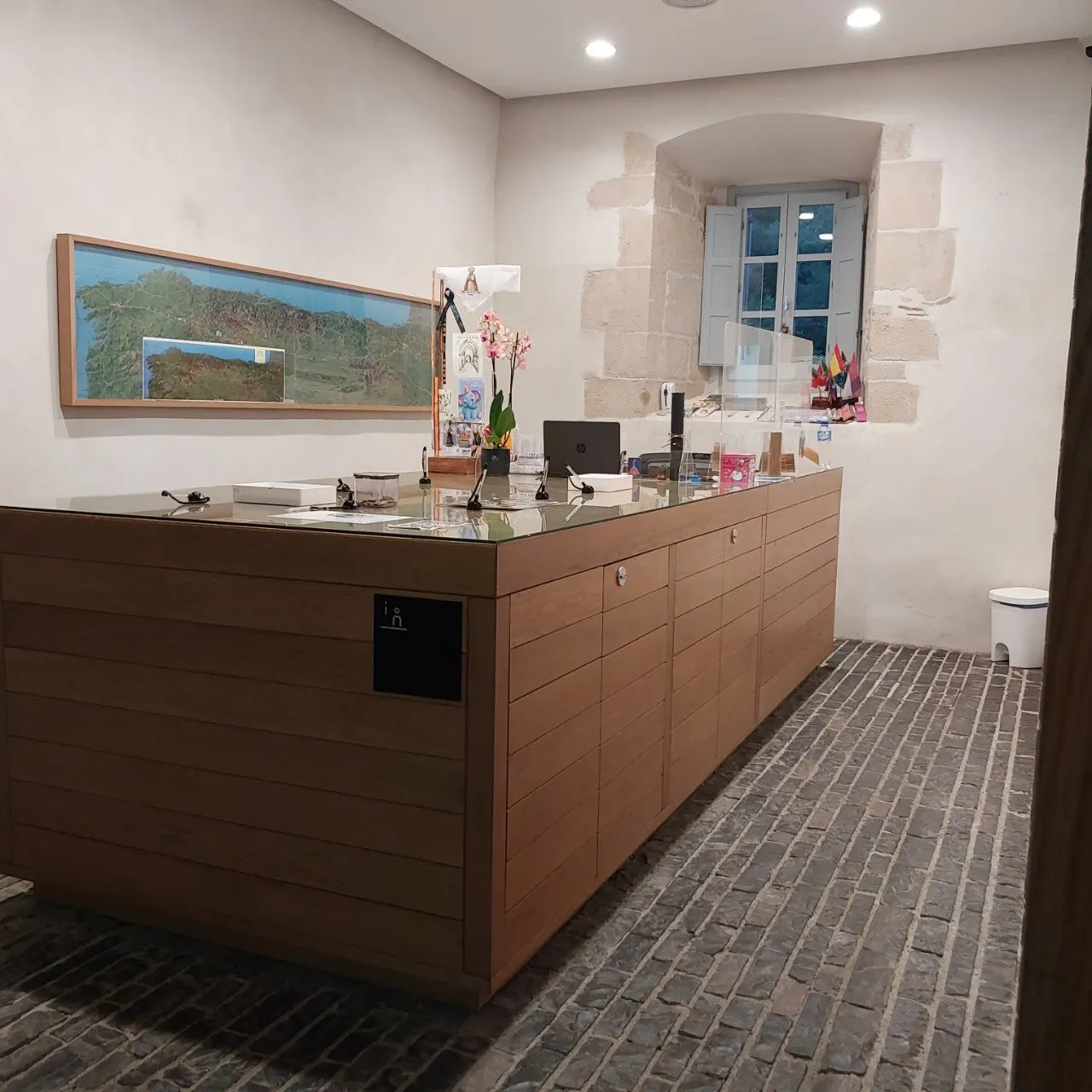 5_1bgUd018svc17u5p4ov1hx7f_bc1i52.jpg?type=e1920_std