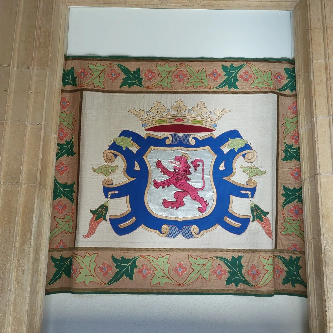 b_491Ud018svcs73algdh00zl_bc1i52.jpg?type=e1920_std