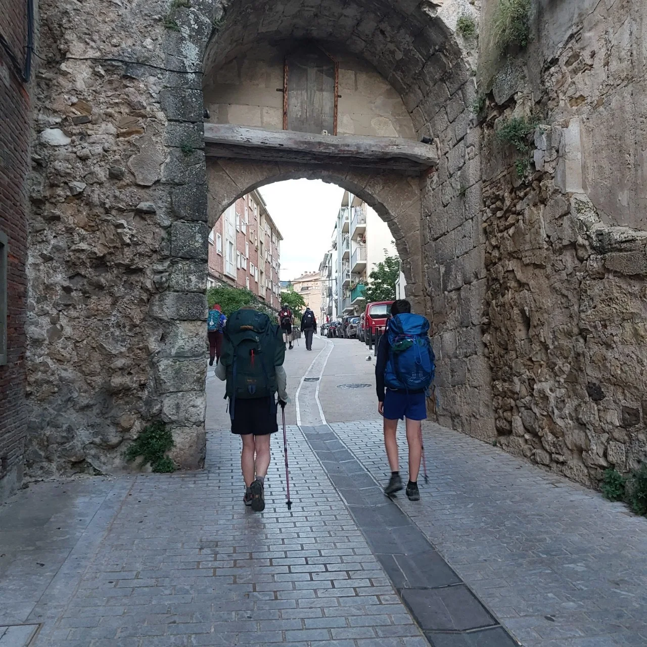 9_8e1Ud018svcfc5rkb0at5f4_bc1i52.jpg?type=e1920_std