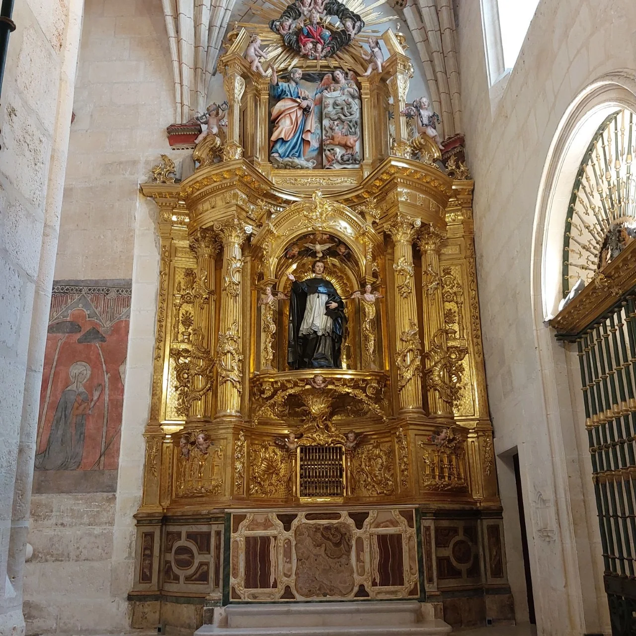 8_gfaUd018svc8ei0uvxpwums_bc1i52.jpg?type=e1920_std