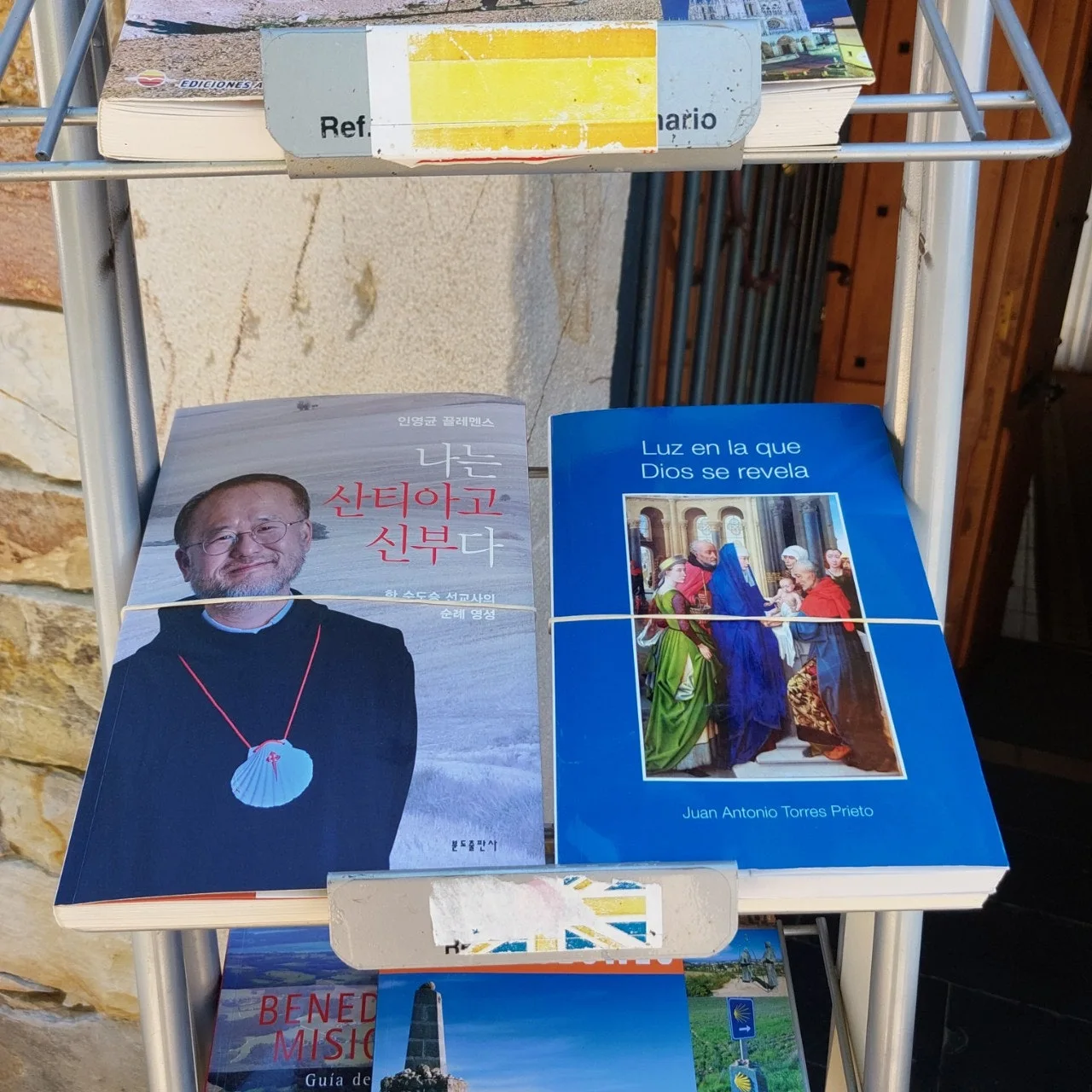 8_35bUd018svcne1s4tktafph_bc1i52.jpg?type=e1920_std