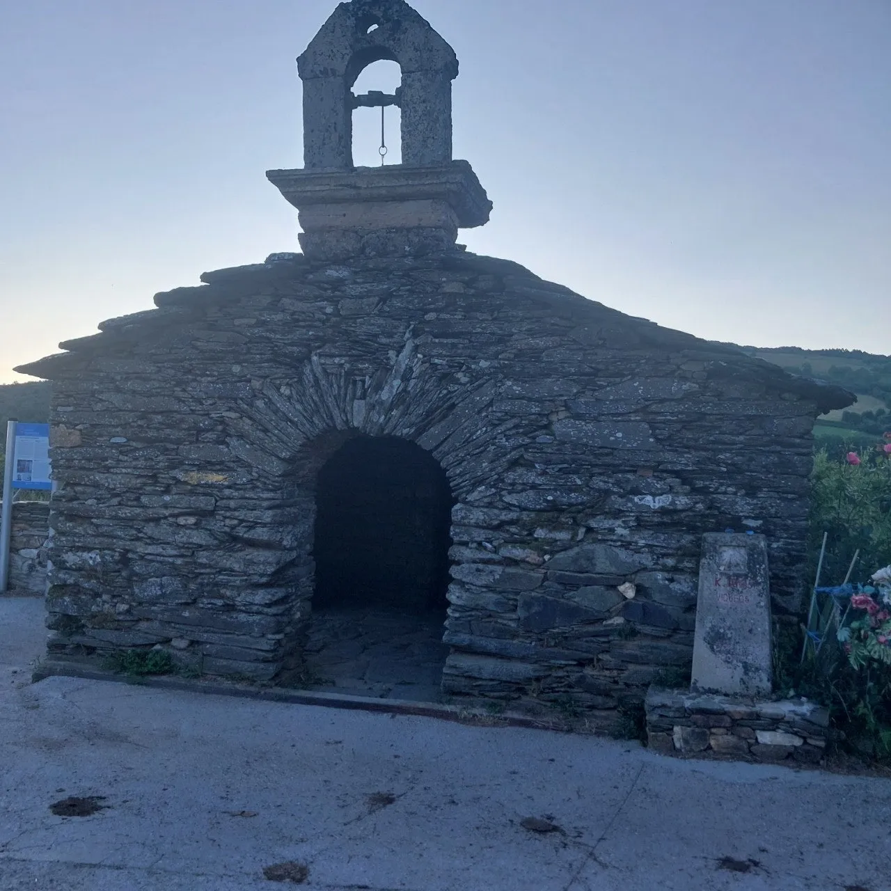 a_1i6Ud018svc1877f5zmhfhr7_bc1i52.jpg?type=e1920_std