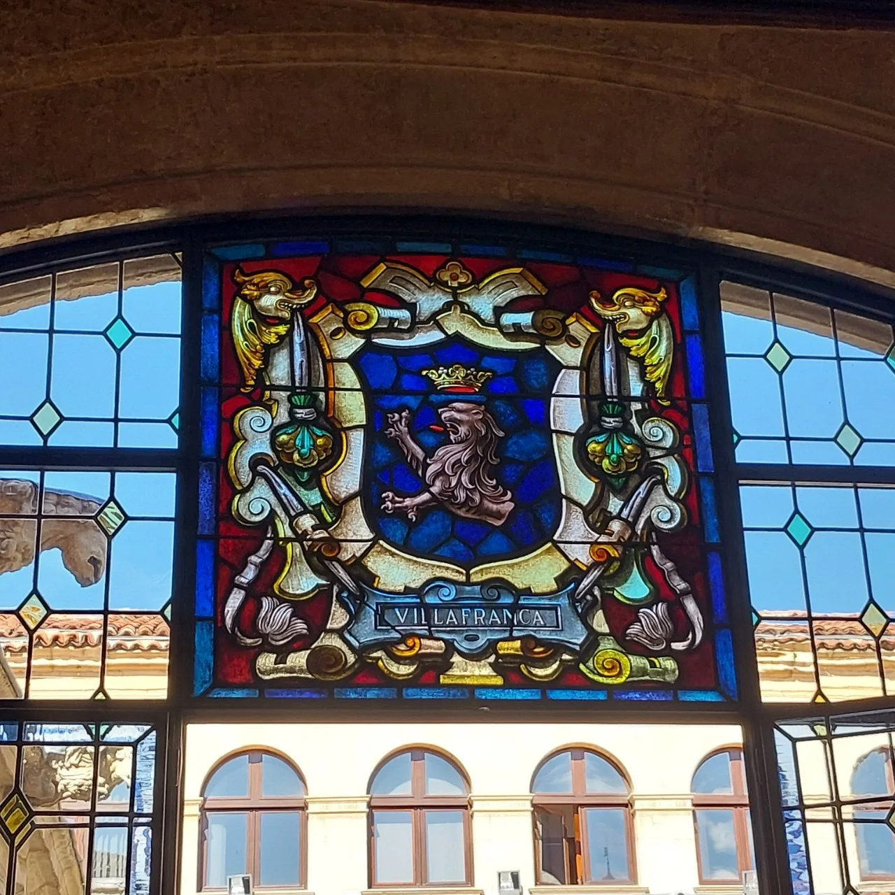 j_390Ud018svc1k8k82rf7bzhq_bc1i52.jpg?type=e1920_std