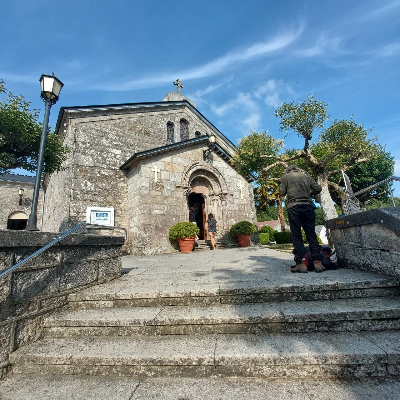 1_013Ud018svc82vm88647lg5_bc1i52.jpg?type=e1920_std