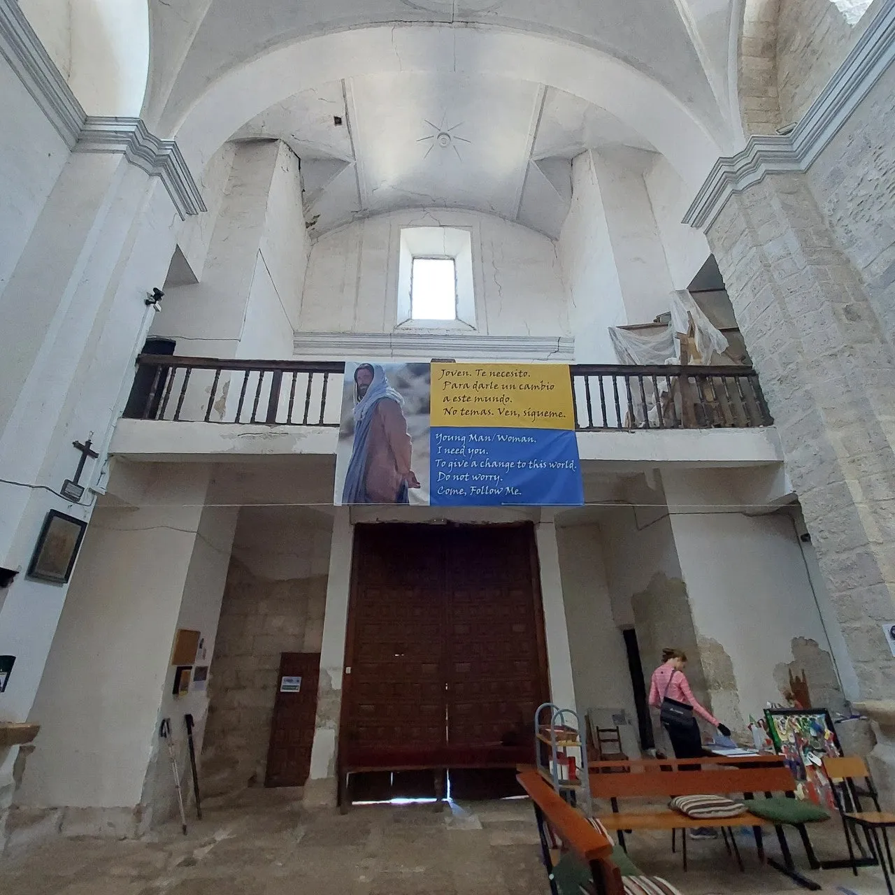 b_186Ud018svc1j2rdpya5r74n_bc1i52.jpg?type=e1920_std