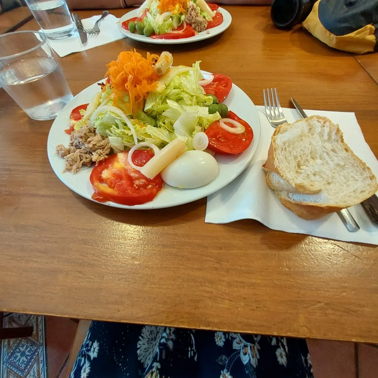 6_95eUd018svc165rp9v2vtxsh_bc1i52.jpg?type=e1920_std