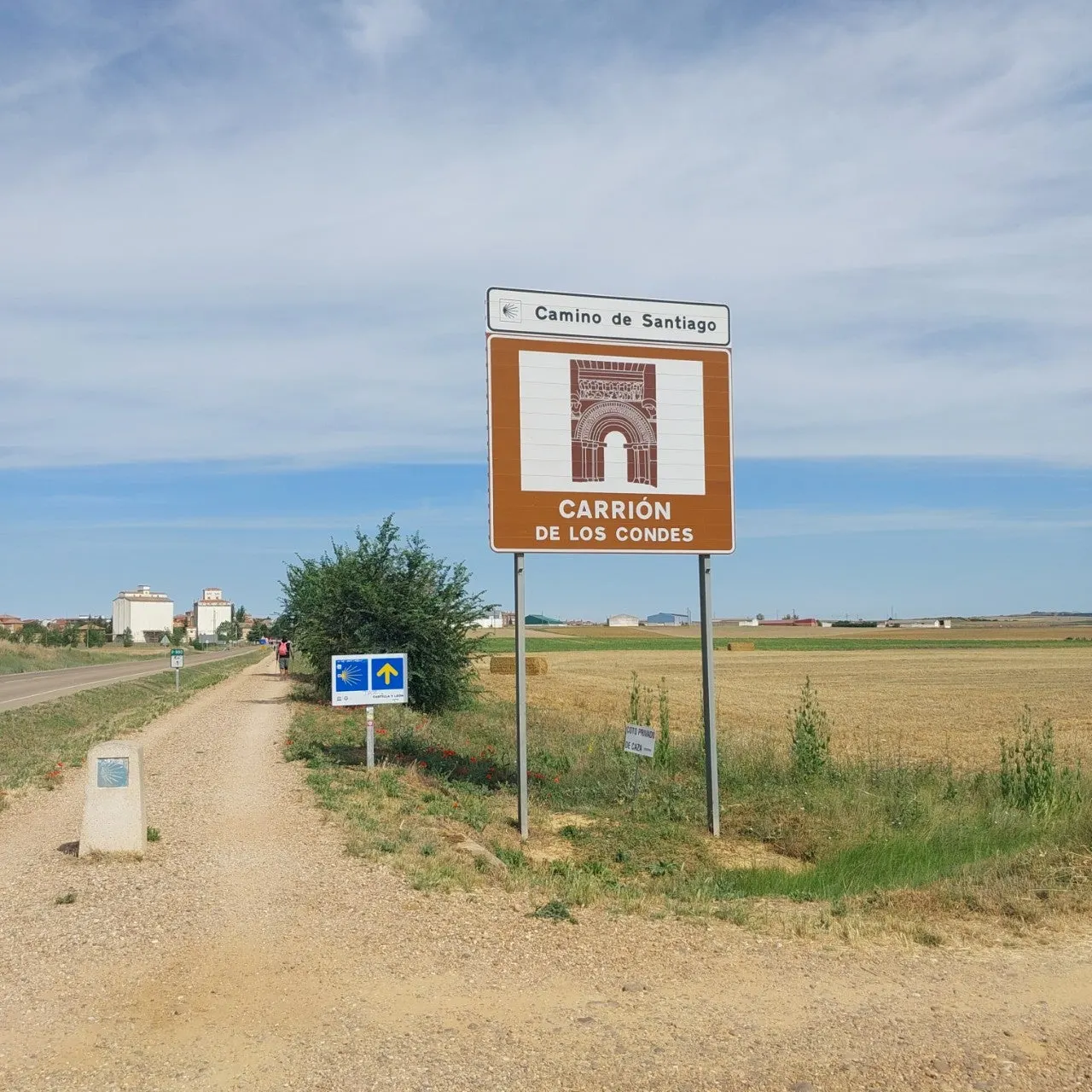 j_c5bUd018svcwf51s9i57pko_bc1i52.jpg?type=e1920_std