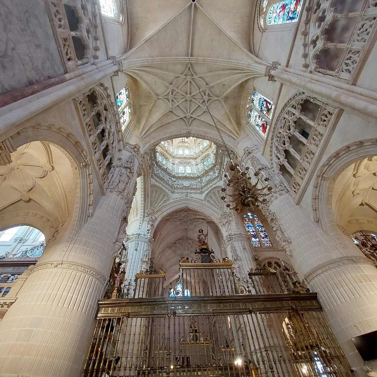 8_6faUd018svc16tj5196vqwmr_bc1i52.jpg?type=e1920_std