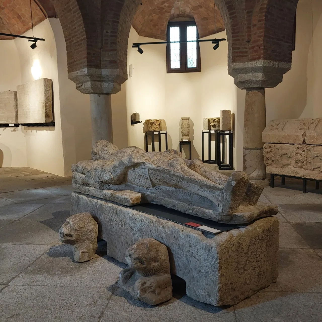 7_590Ud018svc813kdtrji50_bc1i52.jpg?type=e1920_std