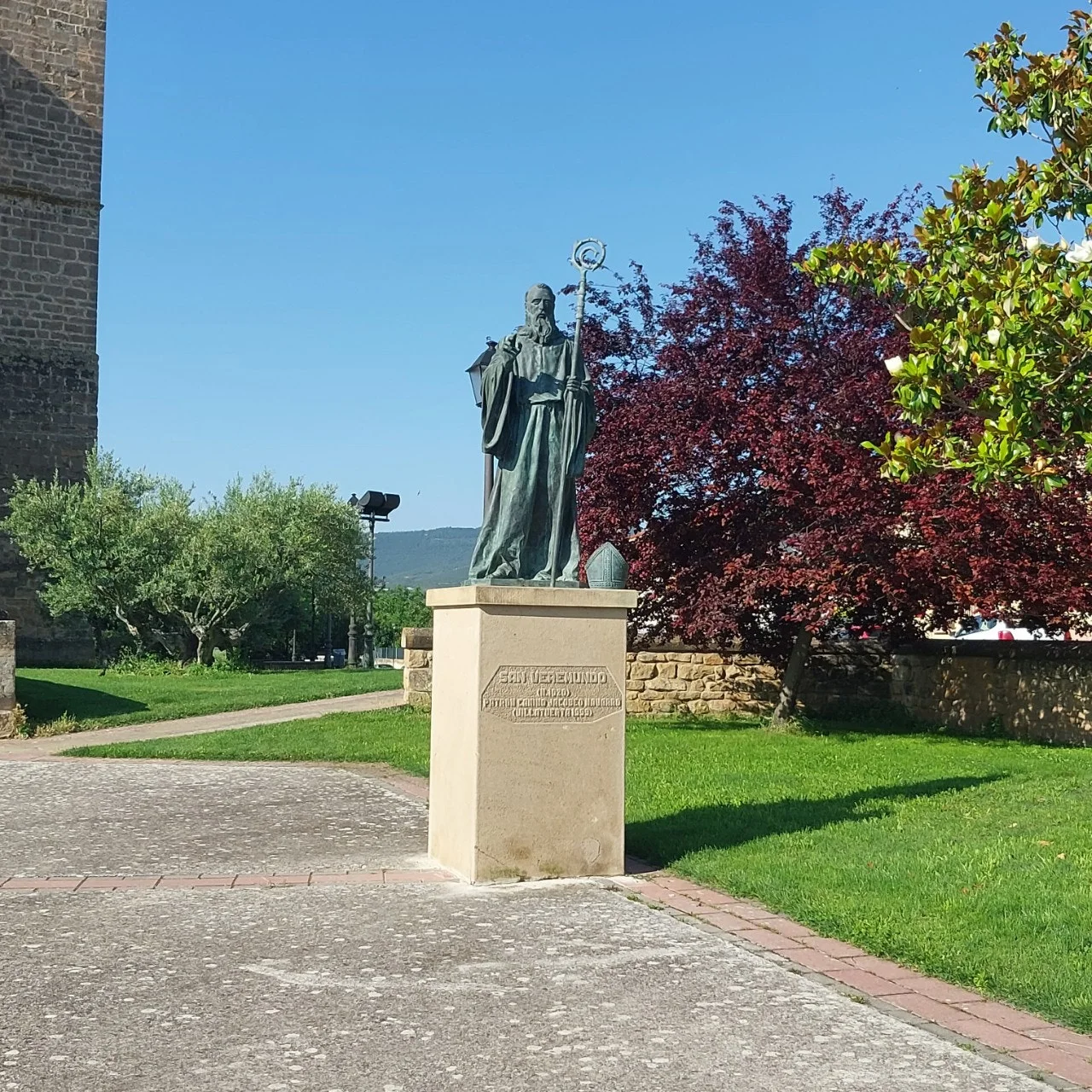 6_4c6Ud018svc16nko854vfy8c_bc1i52.jpg?type=e1920_std