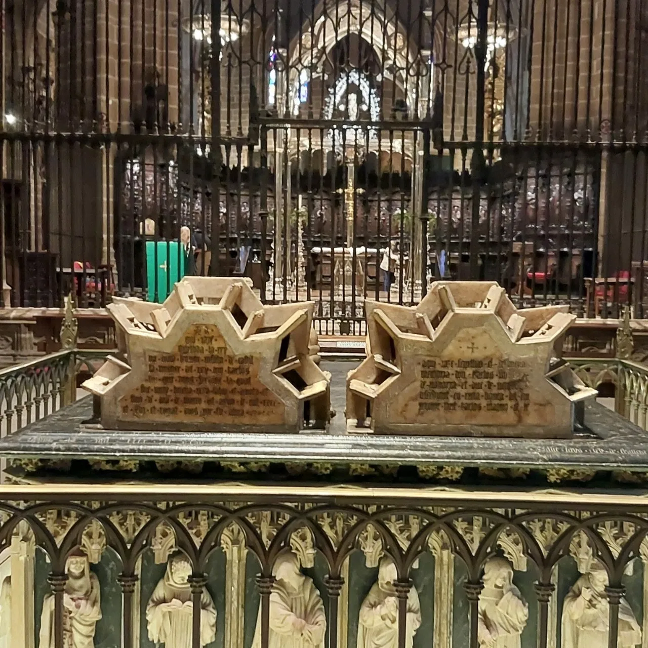 i_jc2Ud018svc1x9szj36pnlem_bc1i52.jpg?type=e1920_std