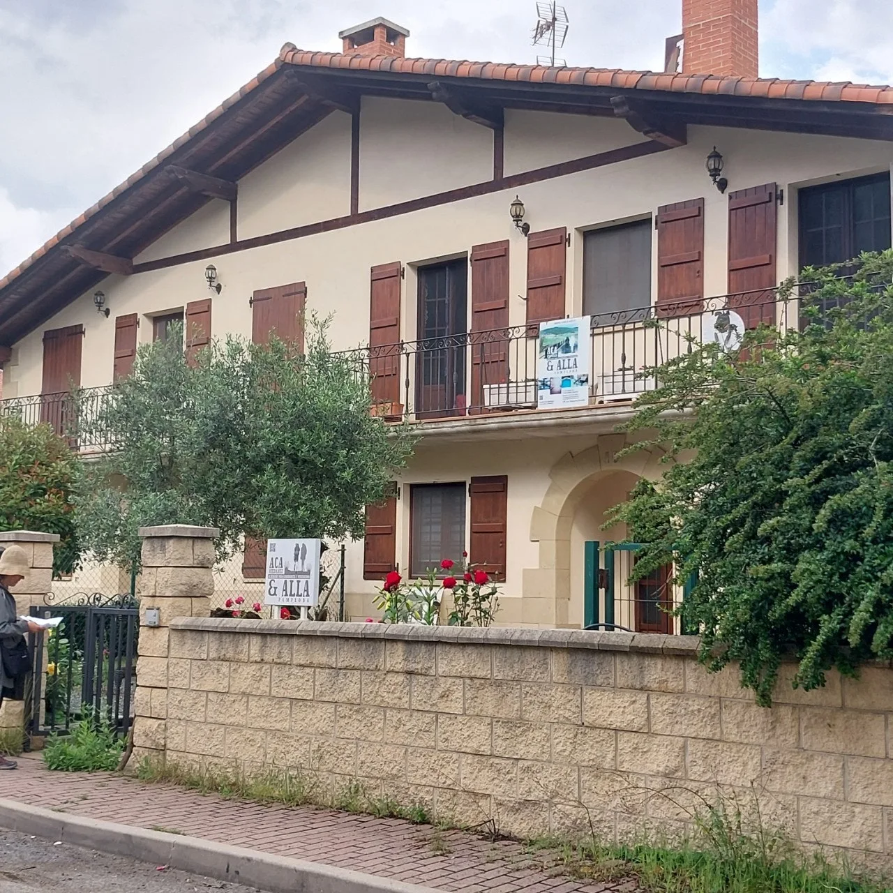 3_eidUd018svc1r22t5vwbkmqu_bc1i52.jpg?type=e1920_std