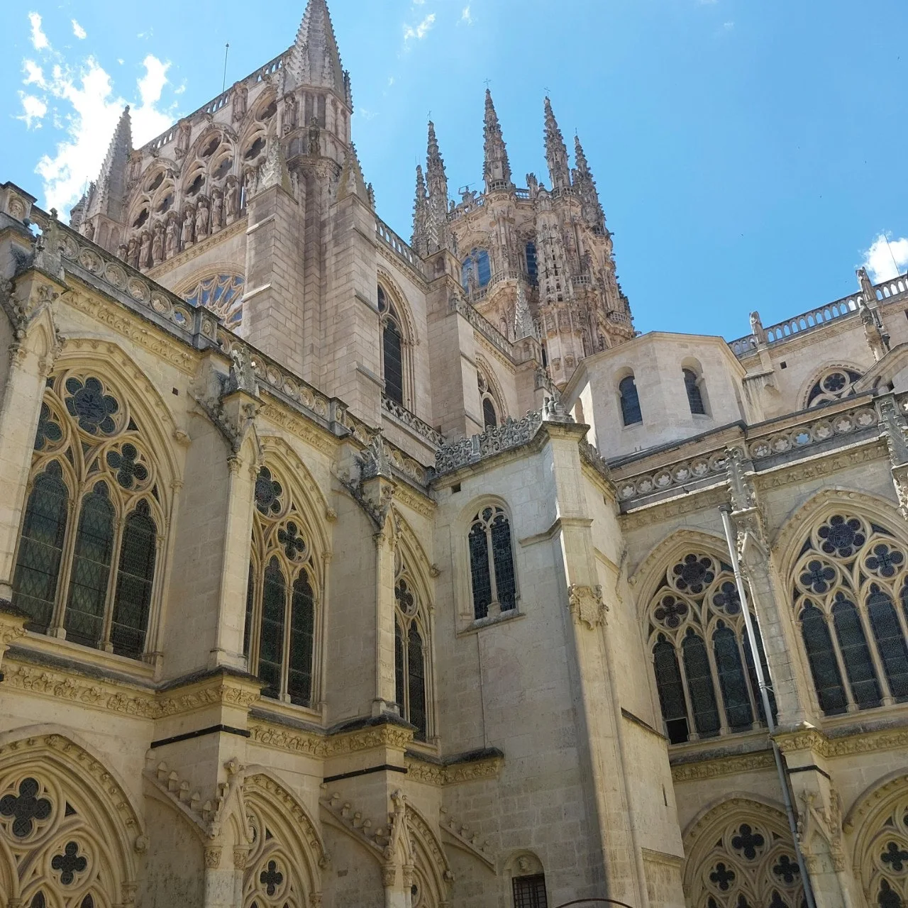 5_dfaUd018svcsk3z5iub1or7_bc1i52.jpg?type=e1920_std