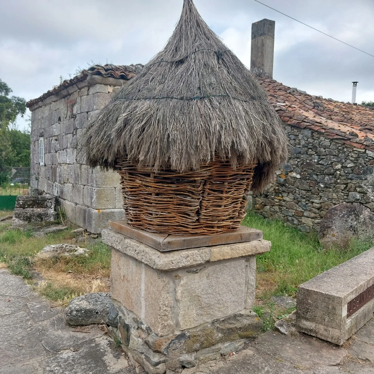 h_25jUd018svc9xbgogddhyjo_bc1i52.jpg?type=e1920_std