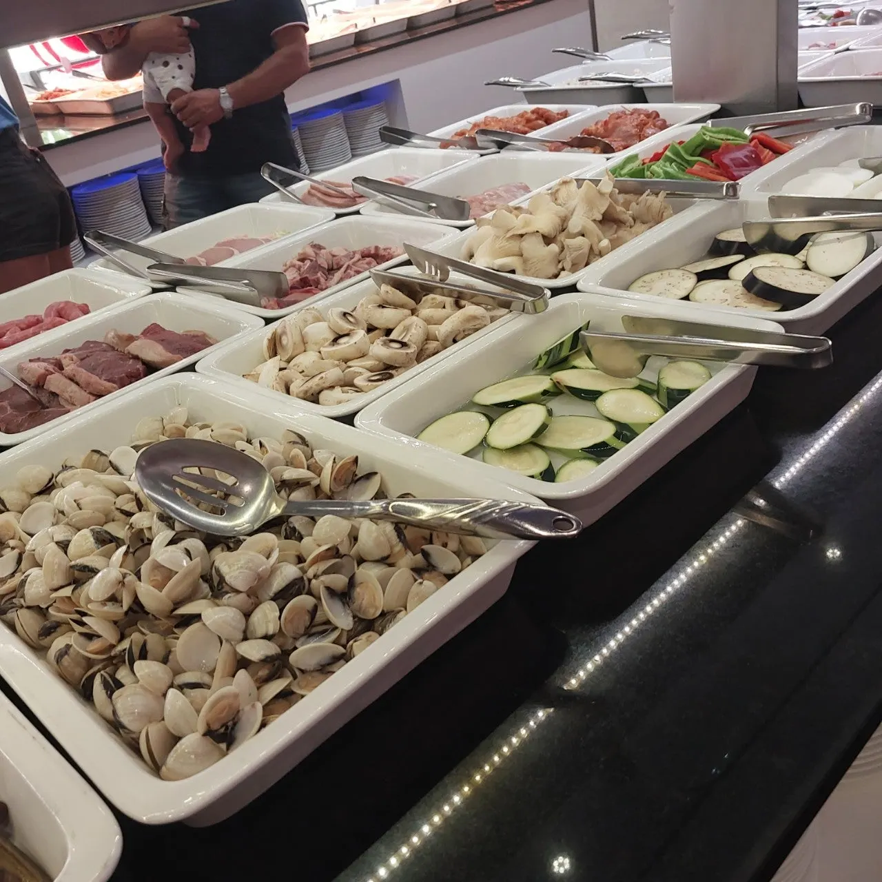 8_a76Ud018svcws2kjz3rzr3a_bc1i52.jpg?type=e1920_std